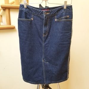 BCBG Max Azria Denim Skirt Size 4 Womens Side Contrasting Stripes Cotton Blue